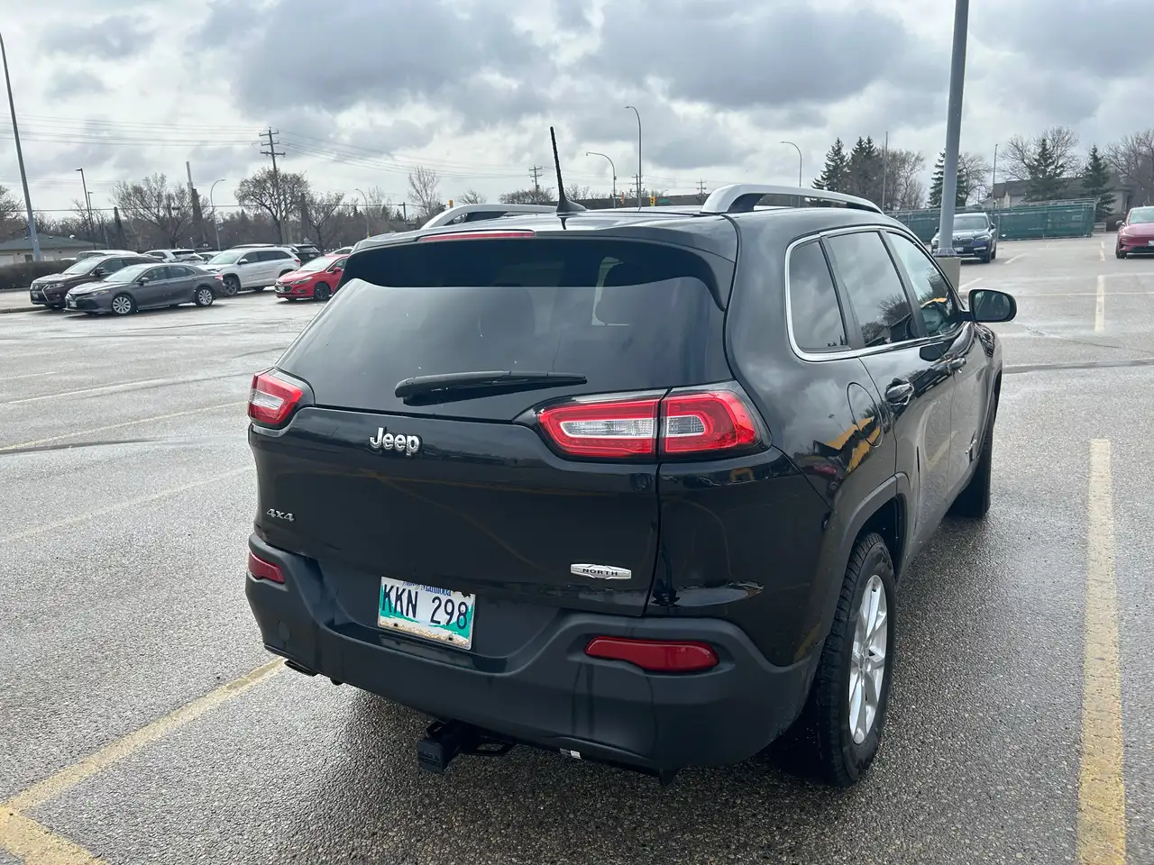 Jeep Cherokee снимка Jeep Cherokee