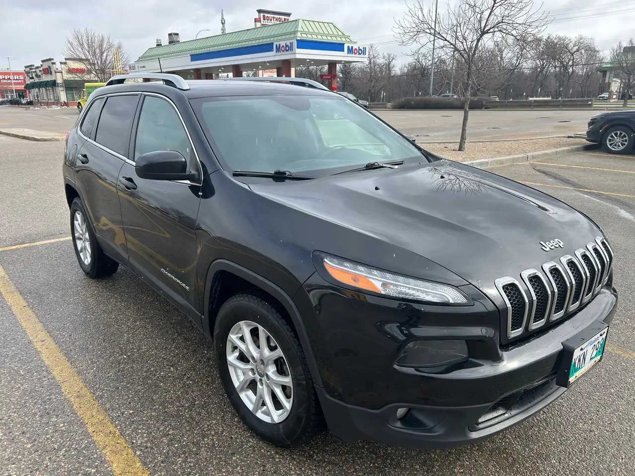 Jeep Cherokee снимка Jeep Cherokee