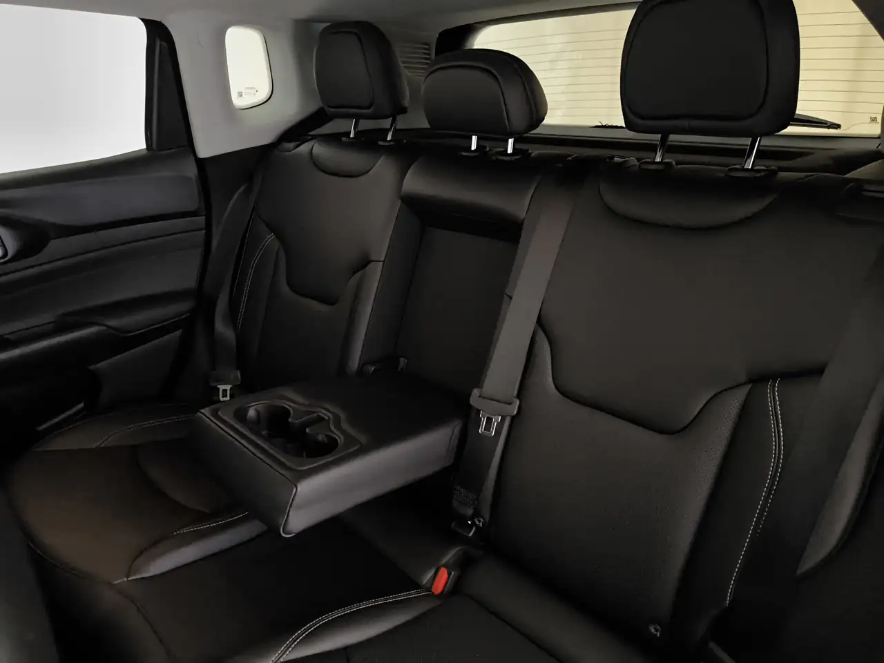 Jeep Compass 1.6 Multijet II S 13