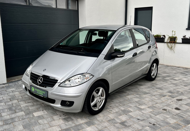 Mercedes-Benz A 150 AUTOMATIK TÜV NEU TEMPOMAT 8-FACH BEREIFT — photo 2