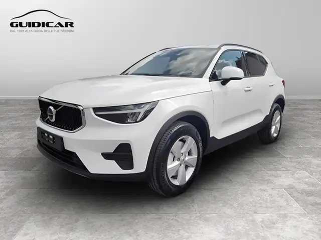 Volvo XC40 2.0 b3 Essential auto