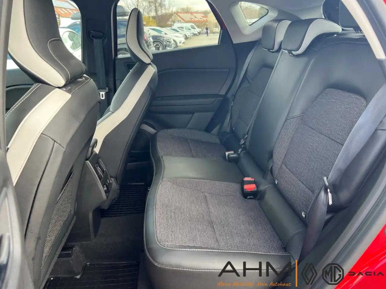 Renault Captur II Techno Fast Track Hybrid Rückfahrkamera 12