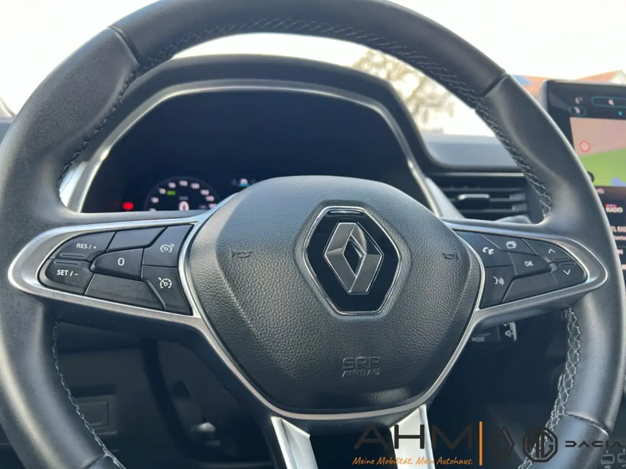 Renault Captur II Techno Fast Track Hybrid Rückfahrkamera 23