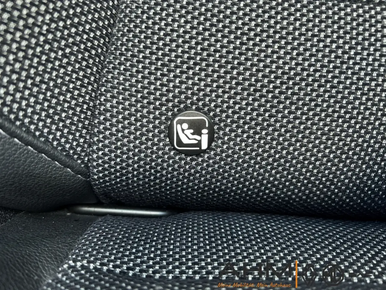 Renault Captur II Techno Fast Track Hybrid Rückfahrkamera 29