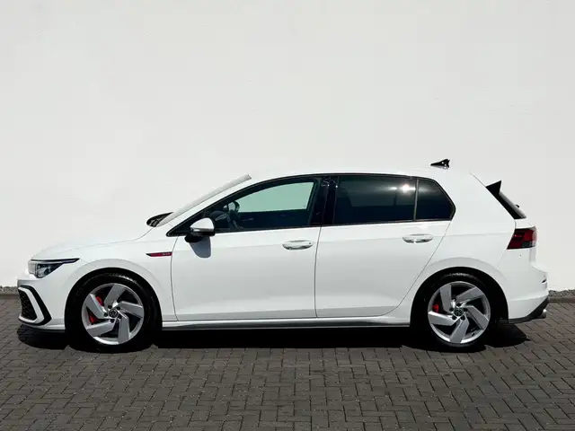 Volkswagen Golf view 8