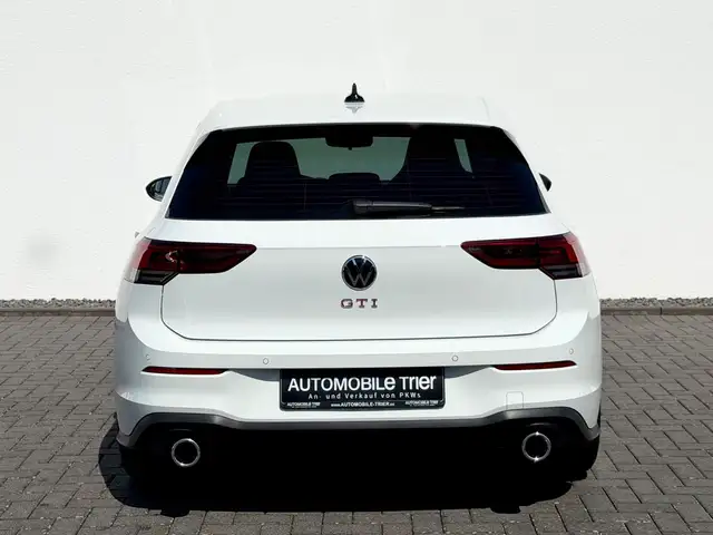 Volkswagen Golf view 6