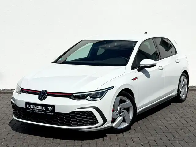 Volkswagen Golf main image