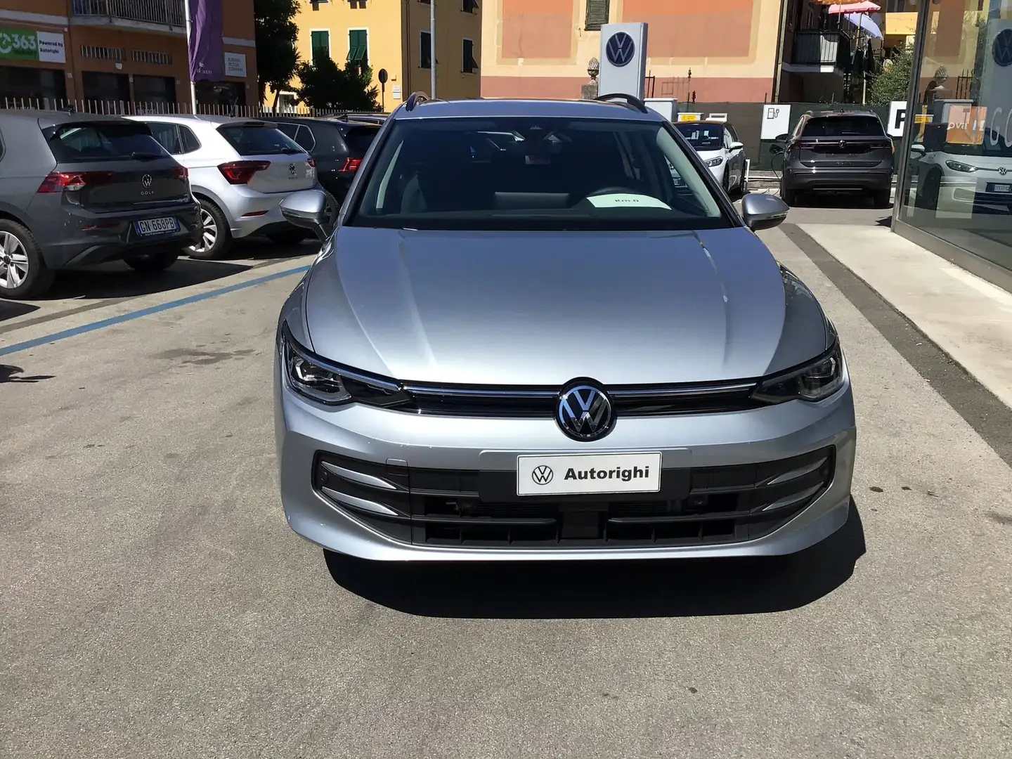 Volkswagen Golf Variant Golf Variant 2.0 TDI 150 CV DSG SCR Edition Plus Ezüst - 2