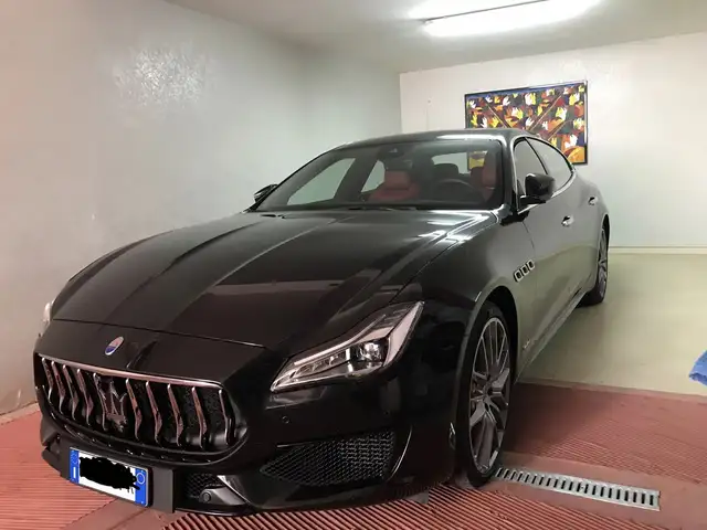 Maserati Quattroporte