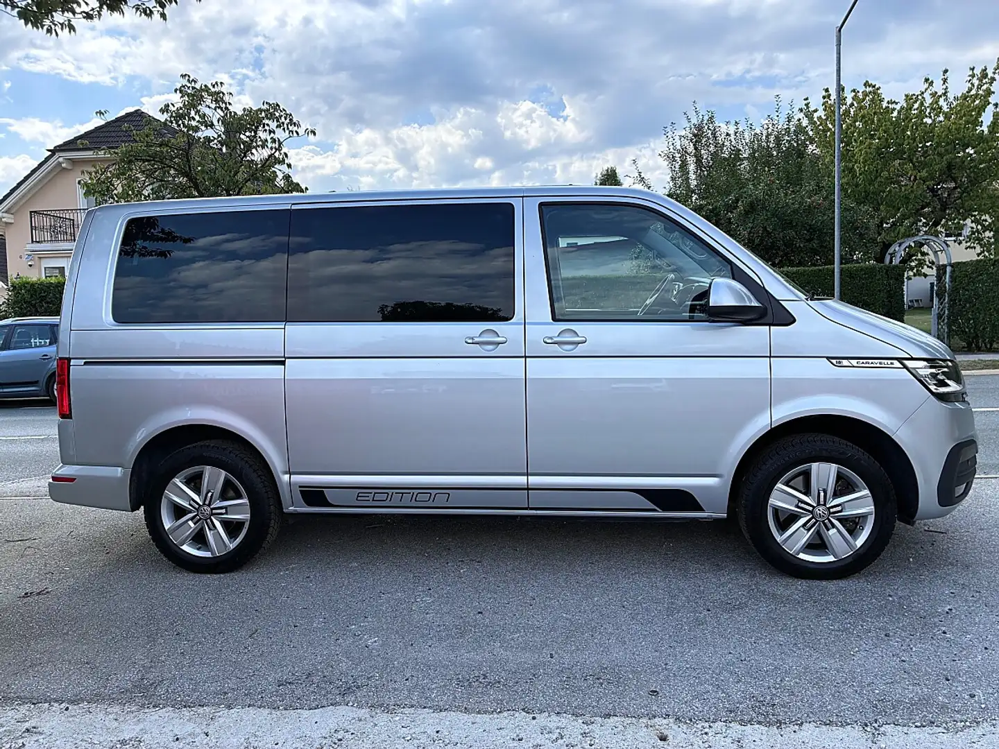 Volkswagen Sonstige Caravelle Comfortline (E6d) **Led/Standheizung/... Silber - 2