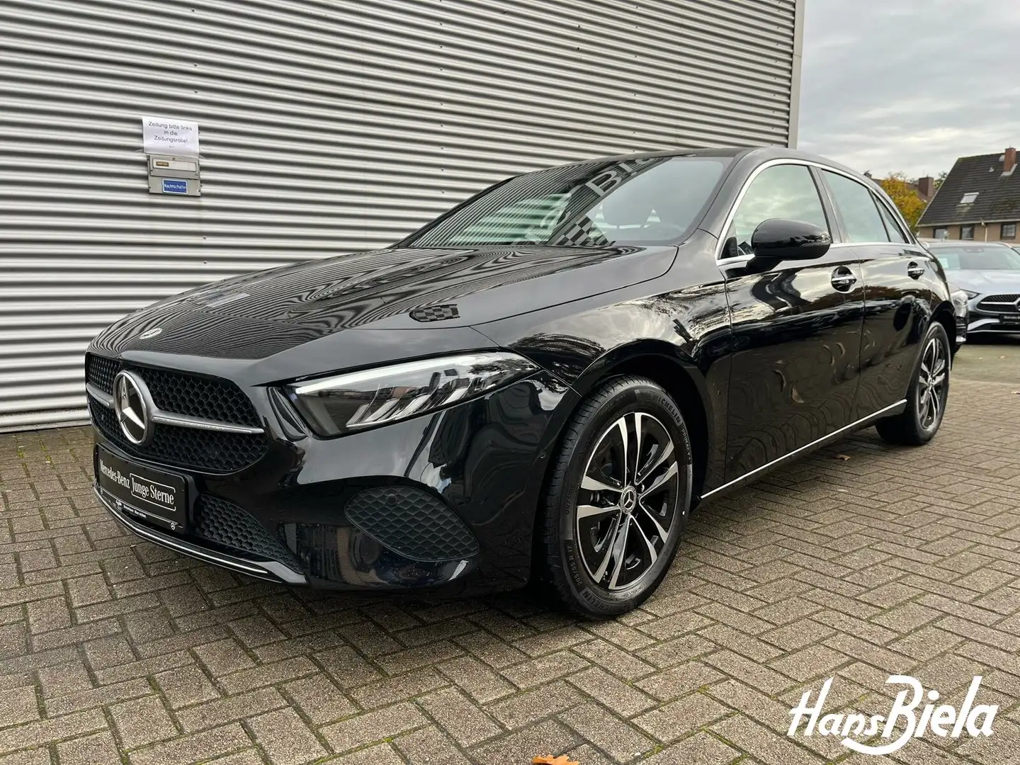 Mercedes-Benz A 200 A 200 Progressive/Distr/Standh/AHK/Burm/Ambi/Kam Noir - 2