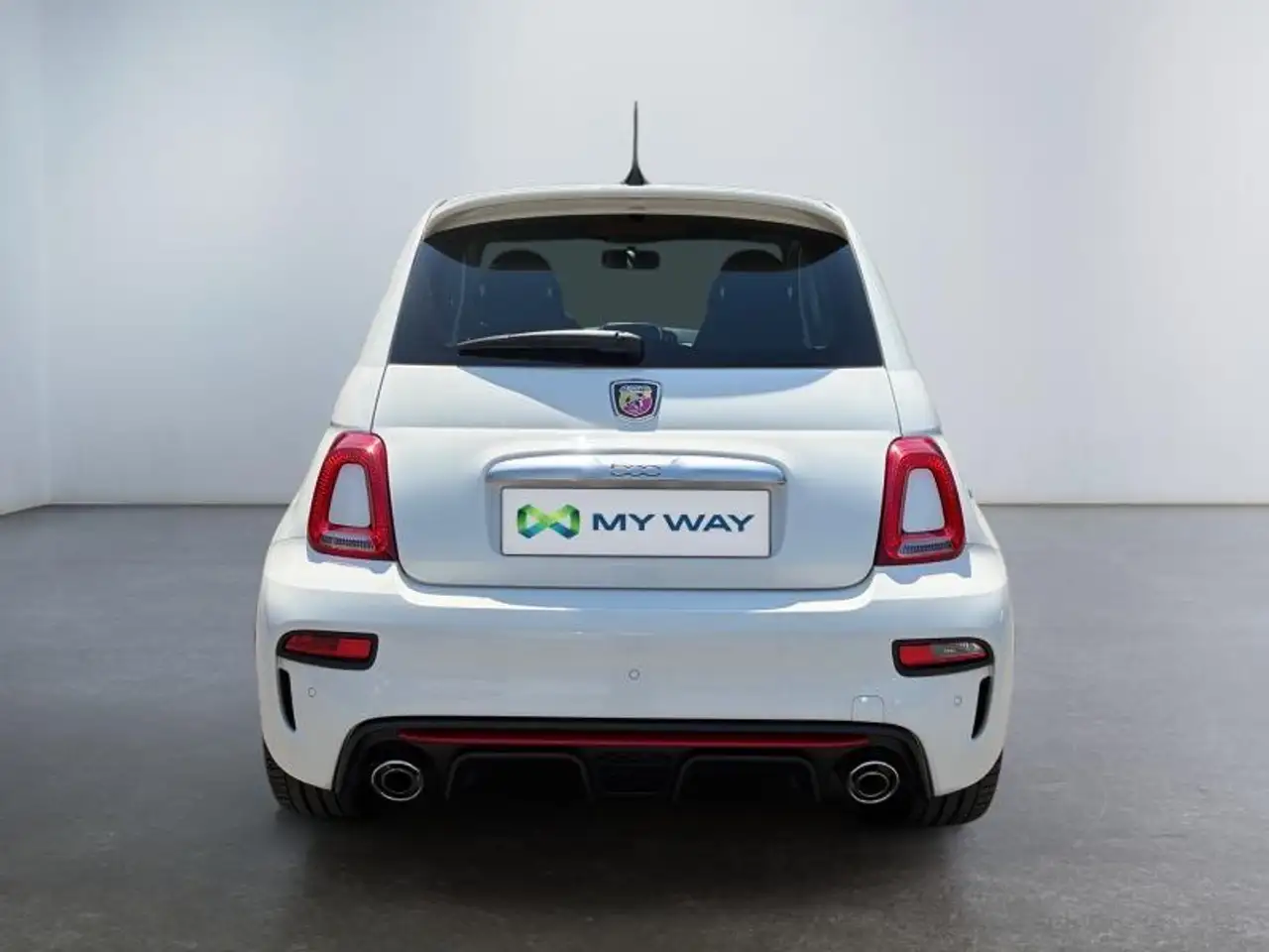 Abarth 595 2021 — фото 10