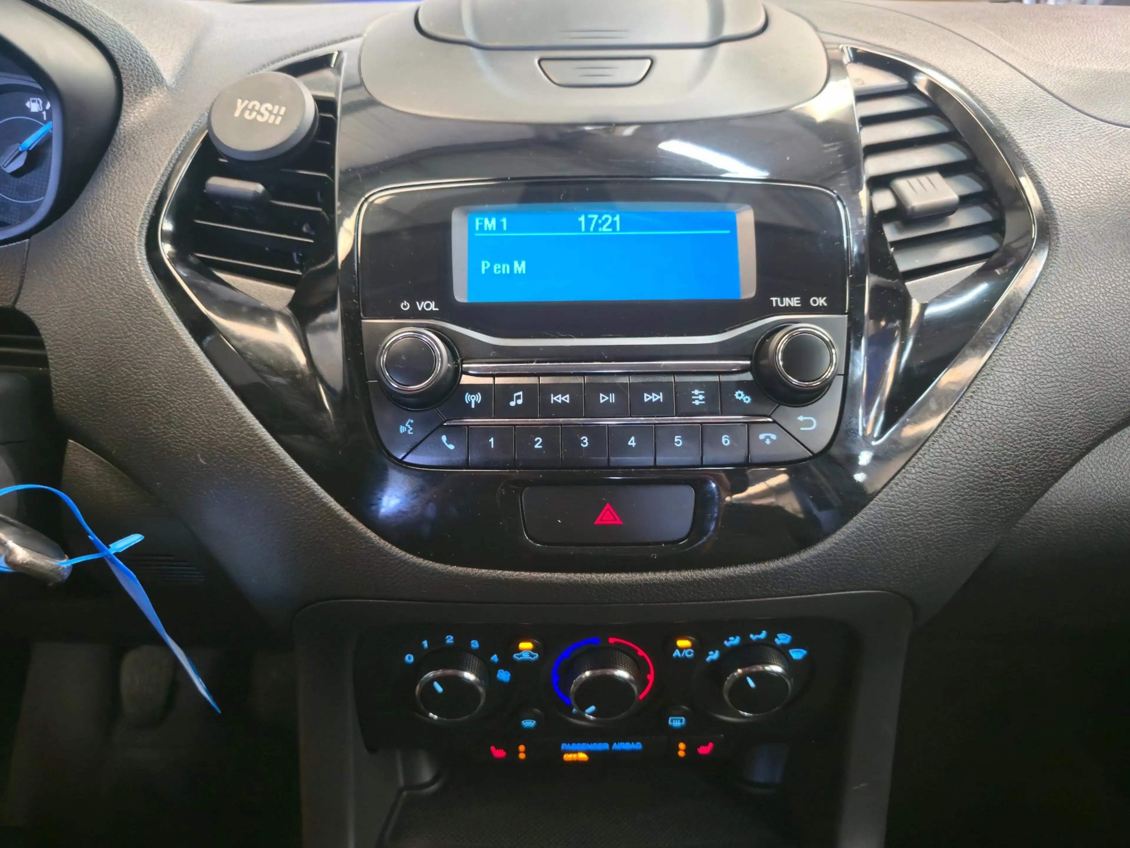 Ford Ka/Ka+ 1.2 Trend Ultimate Black — photo 7