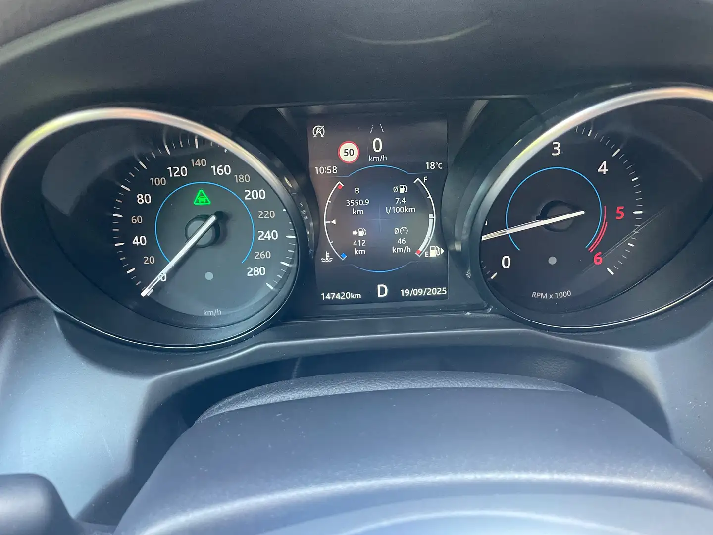 Jaguar XF XF 2.0i4D Portfolio AWD Aut. 240 Portfolio Azul - 2