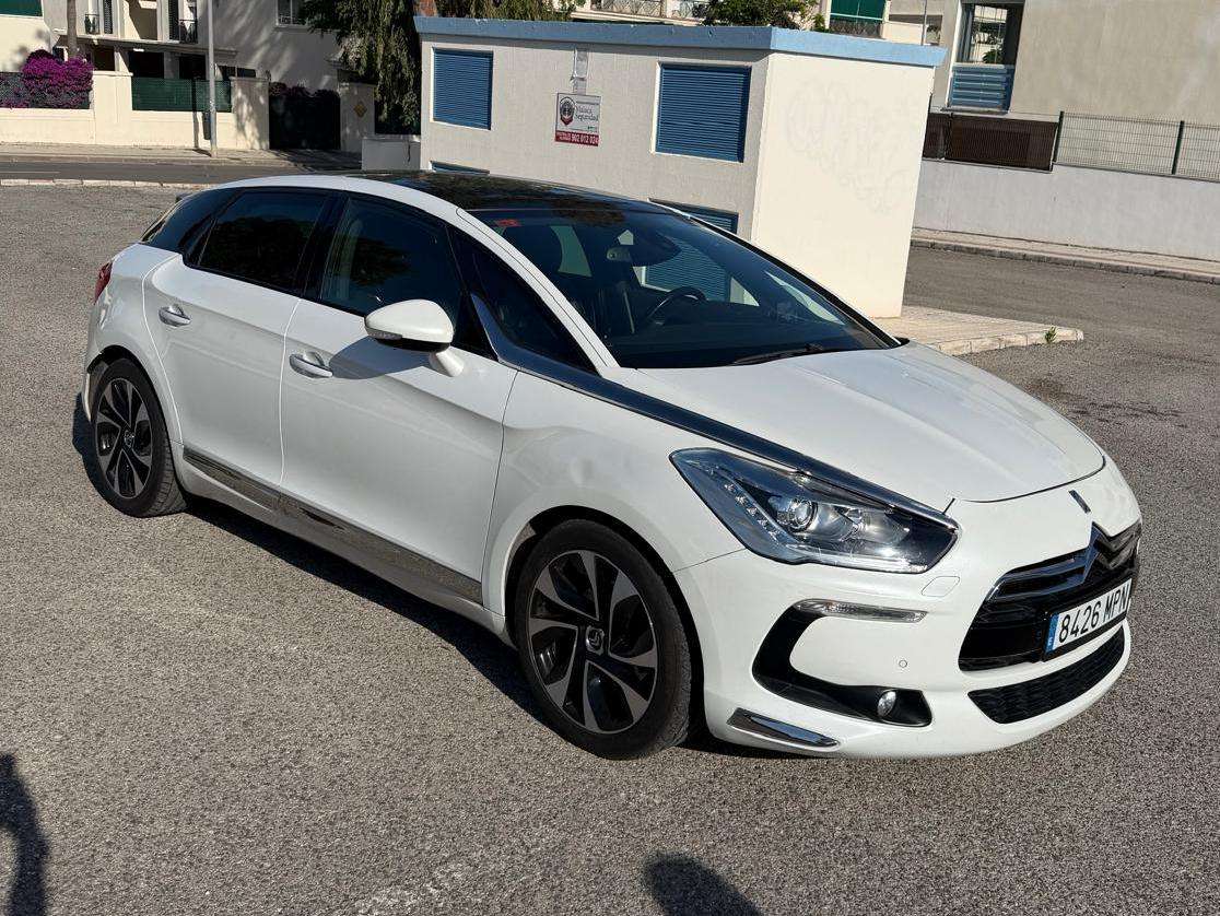 Citroen DS5 DS5 1.6 THP Style Aut. 155 Style - foto 1