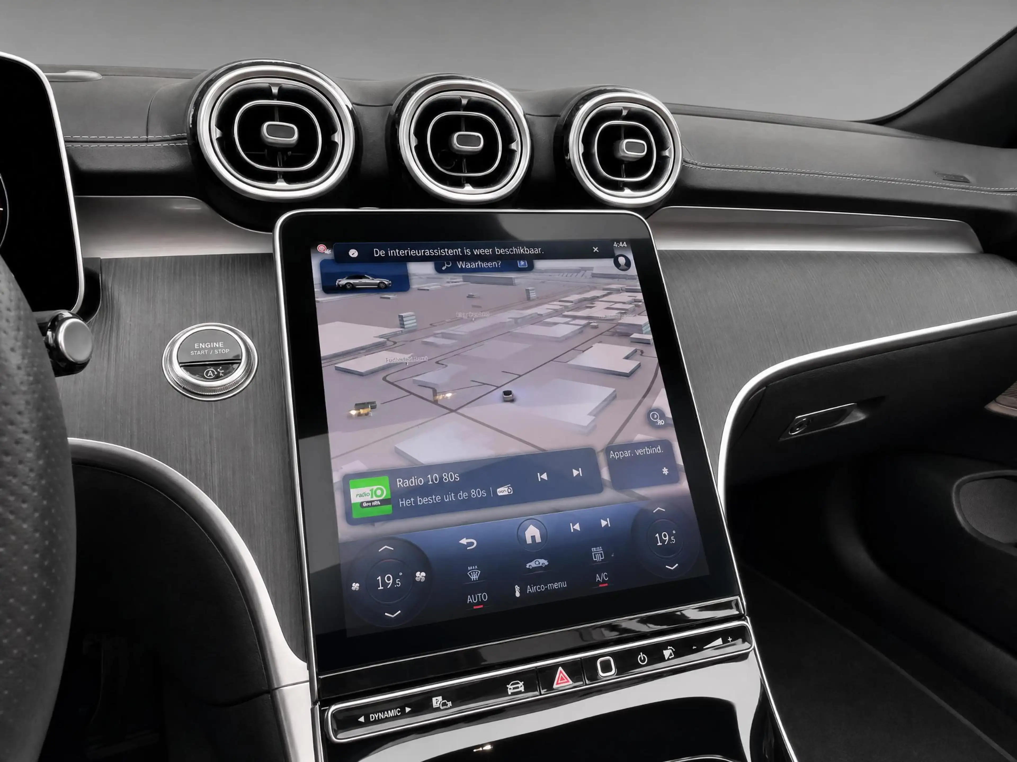Mercedes-Benz CLE 200 Cabriolet 4MATIC AMG Line — photo 15
