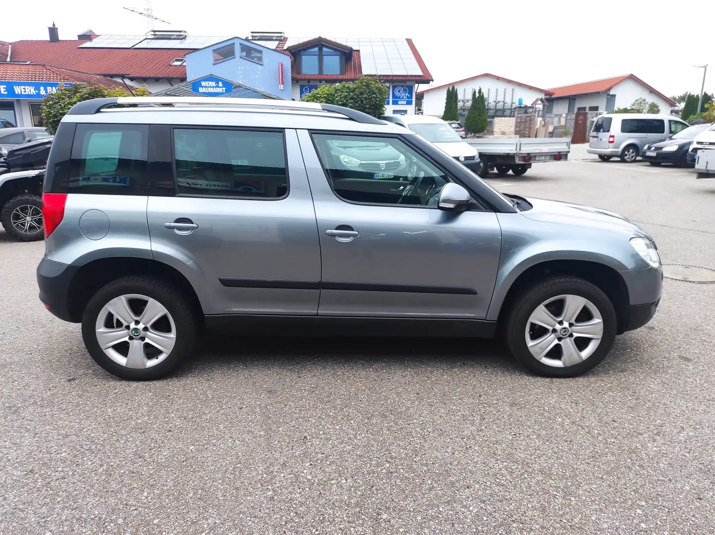 Skoda Yeti Elegance 4x4 Grau - 2