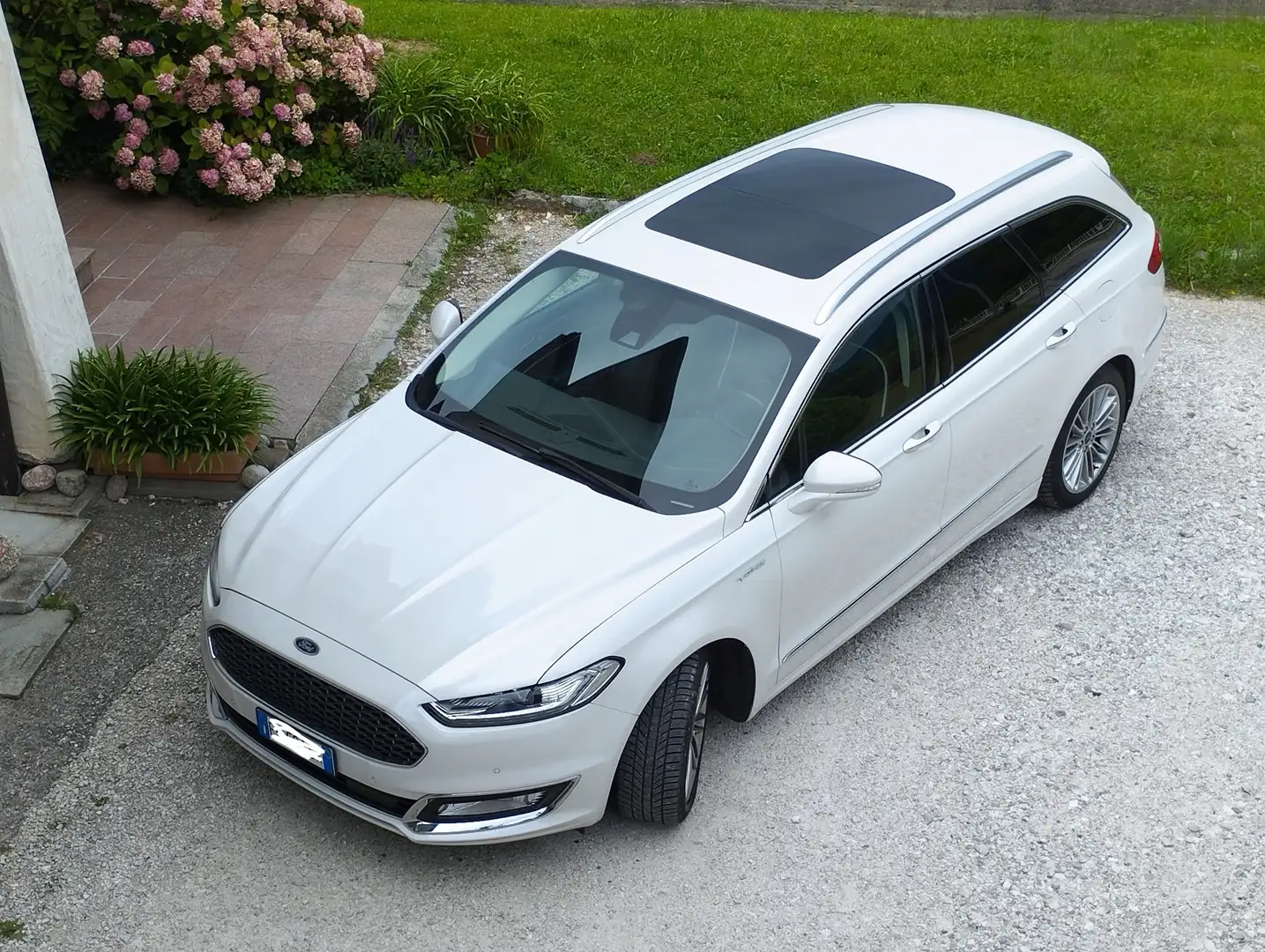 Ford Mondeo SW 2.0 tdci Vignale awd s&s 180cv powershift - 2