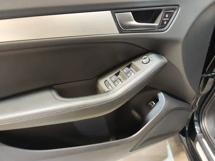 Audi Q5 2.0 TDI Quattro Ambition S-tronic (2012) 2013, foto 10