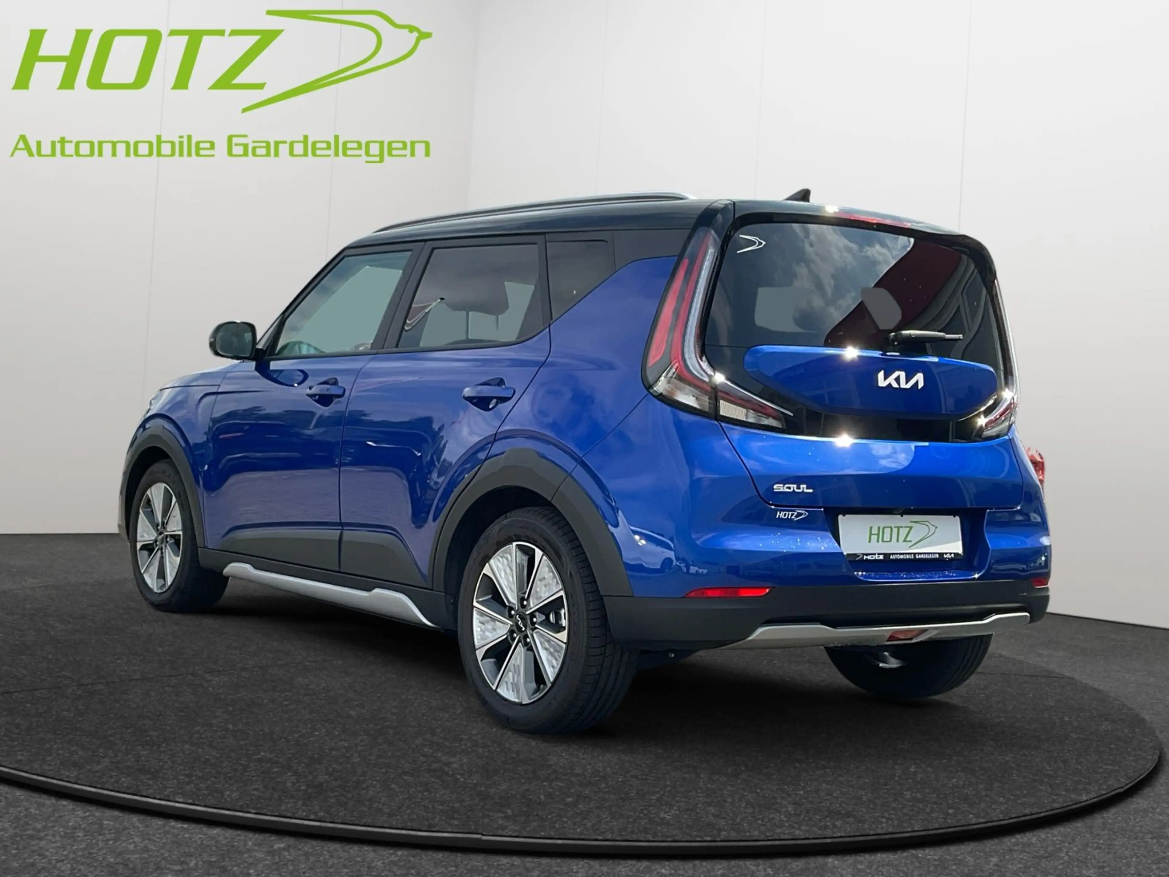 Kia Soul E-Soul Inspiration — photo 4