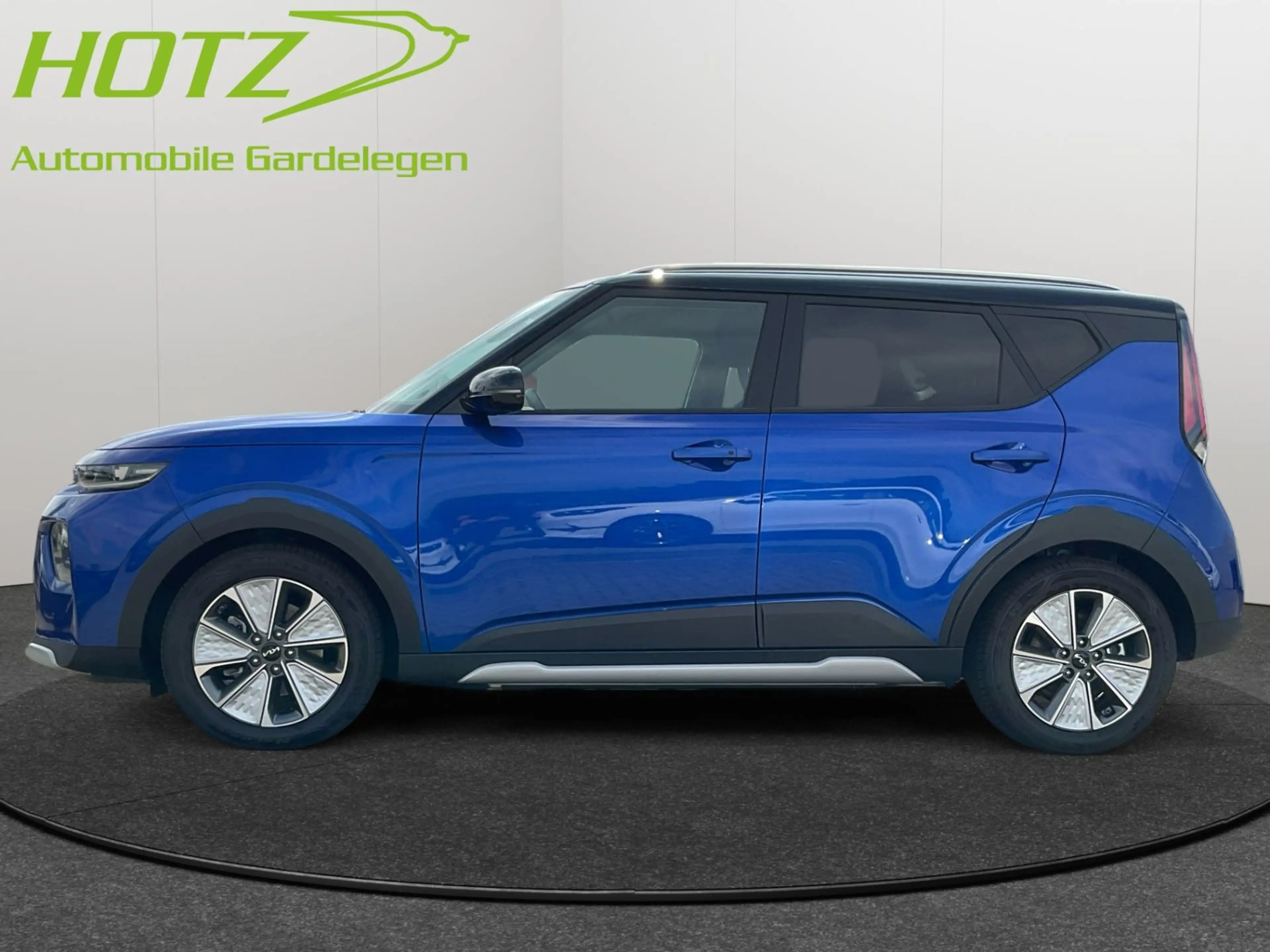 Kia Soul E-Soul Inspiration — photo 3