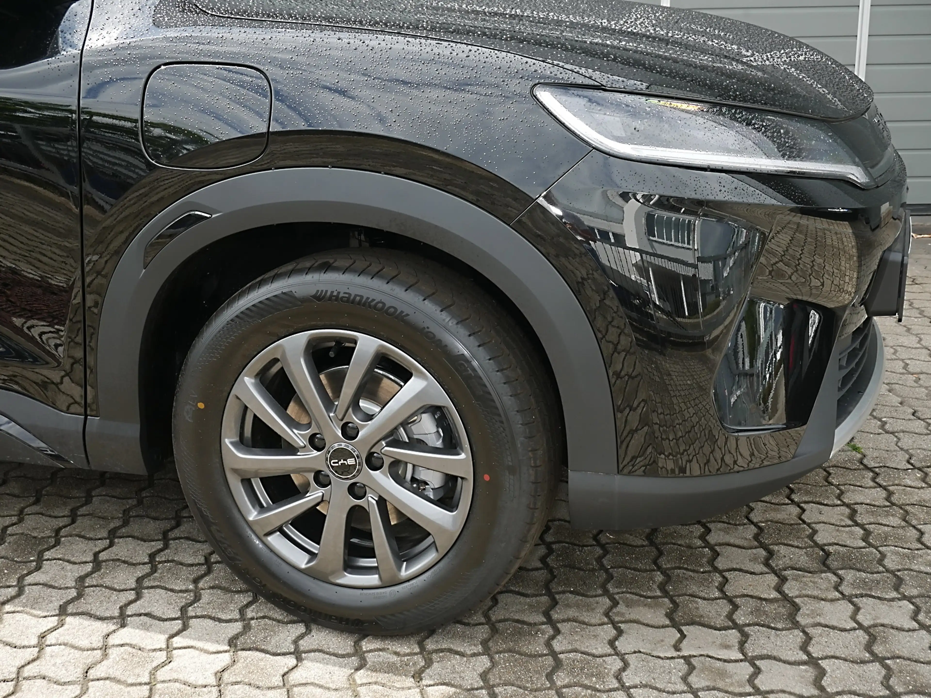BYD Atto 2 DM-i Boost 156kW 360° Navi Pano 17"Alu — photo 11