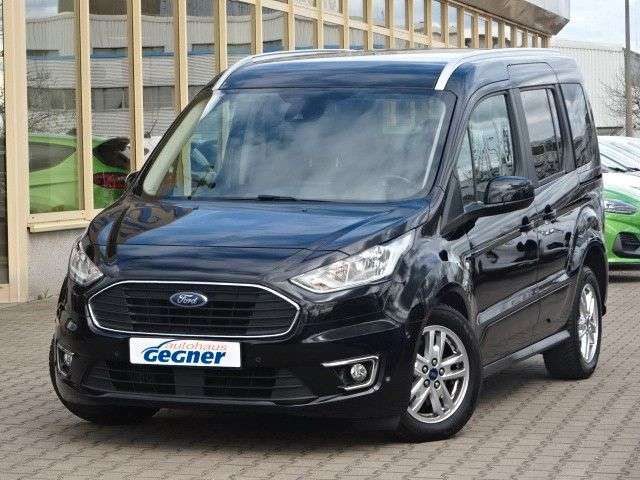 Ford Tourneo Connect Titanium Navi ParkAssist