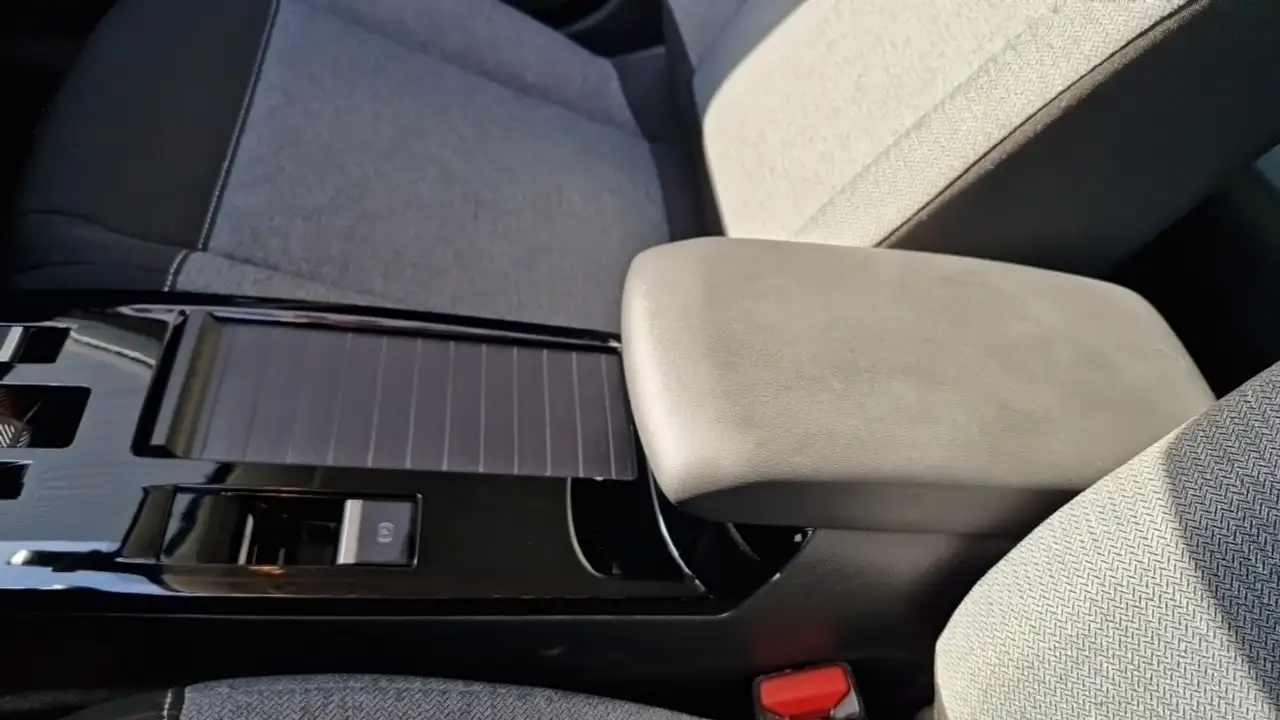 Citroen C4 Berline — photo 21