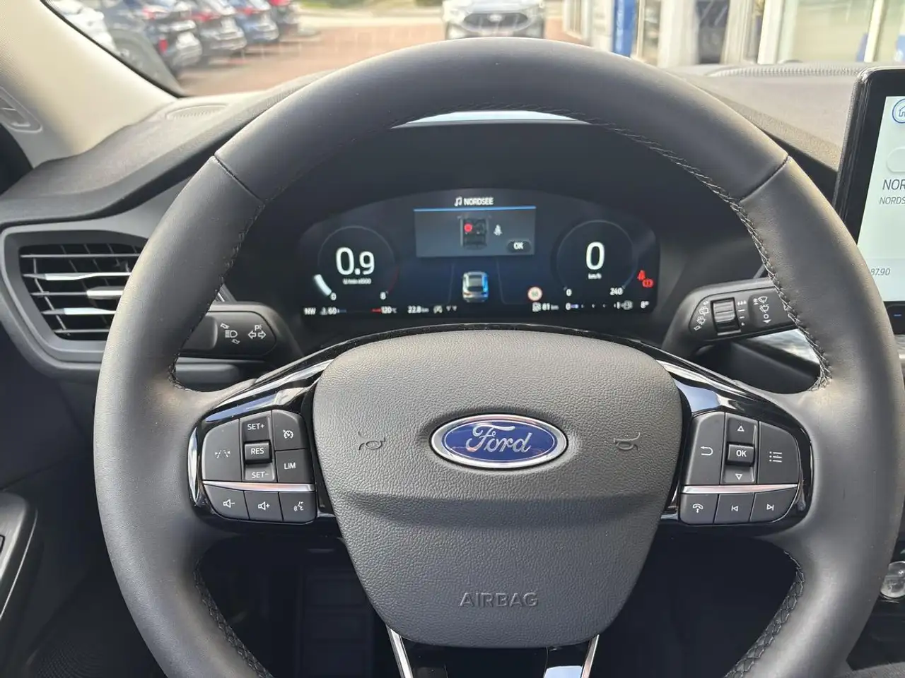 Ford Kuga Titanium Navi, Klimaautom. LED, 5 Jahre Garantie 12