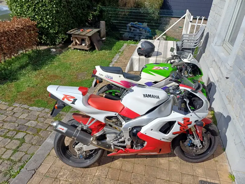 Yamaha YZF-R1