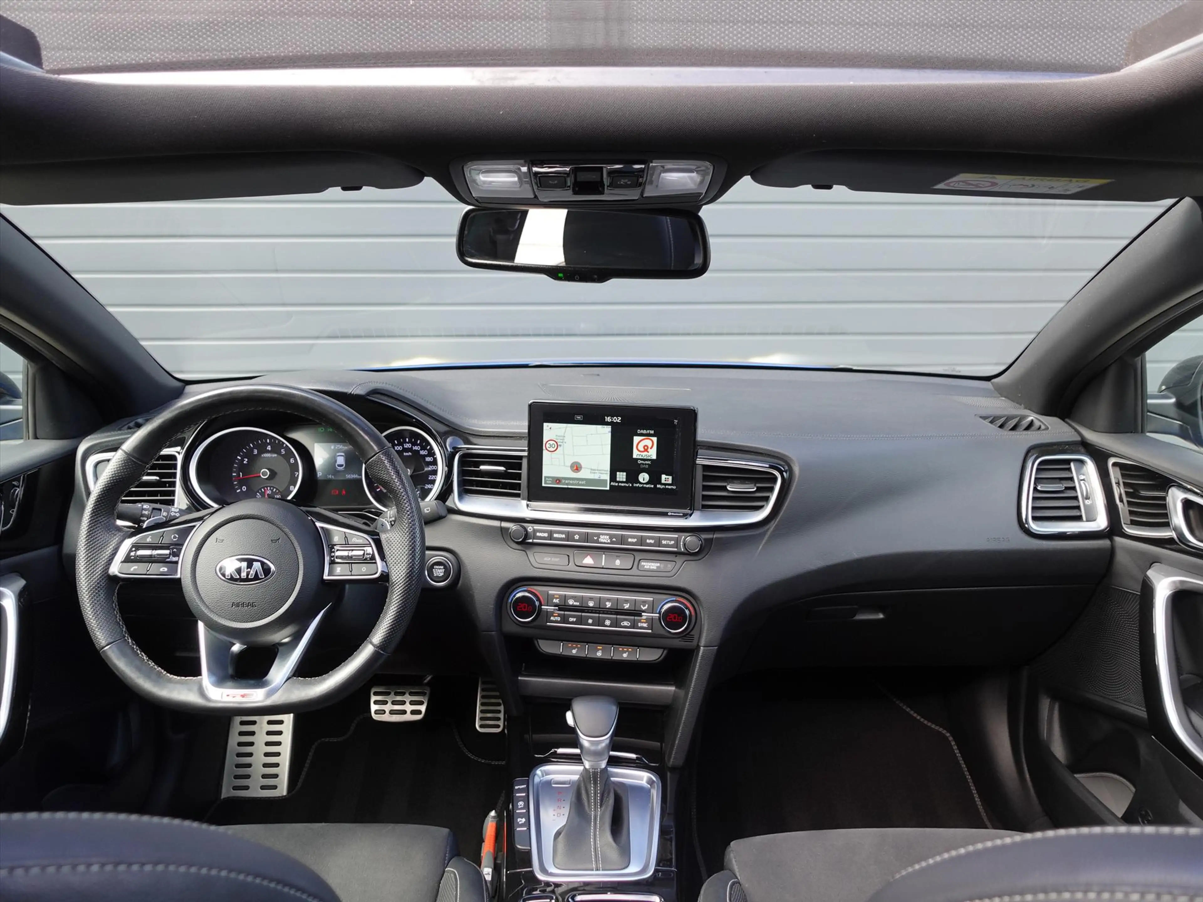 Kia ProCeed / pro_cee'd 1.4 T-GDi 140pk GT-Line RIJKLAAR/1E EIGENAAR/PANO/ — photo 12