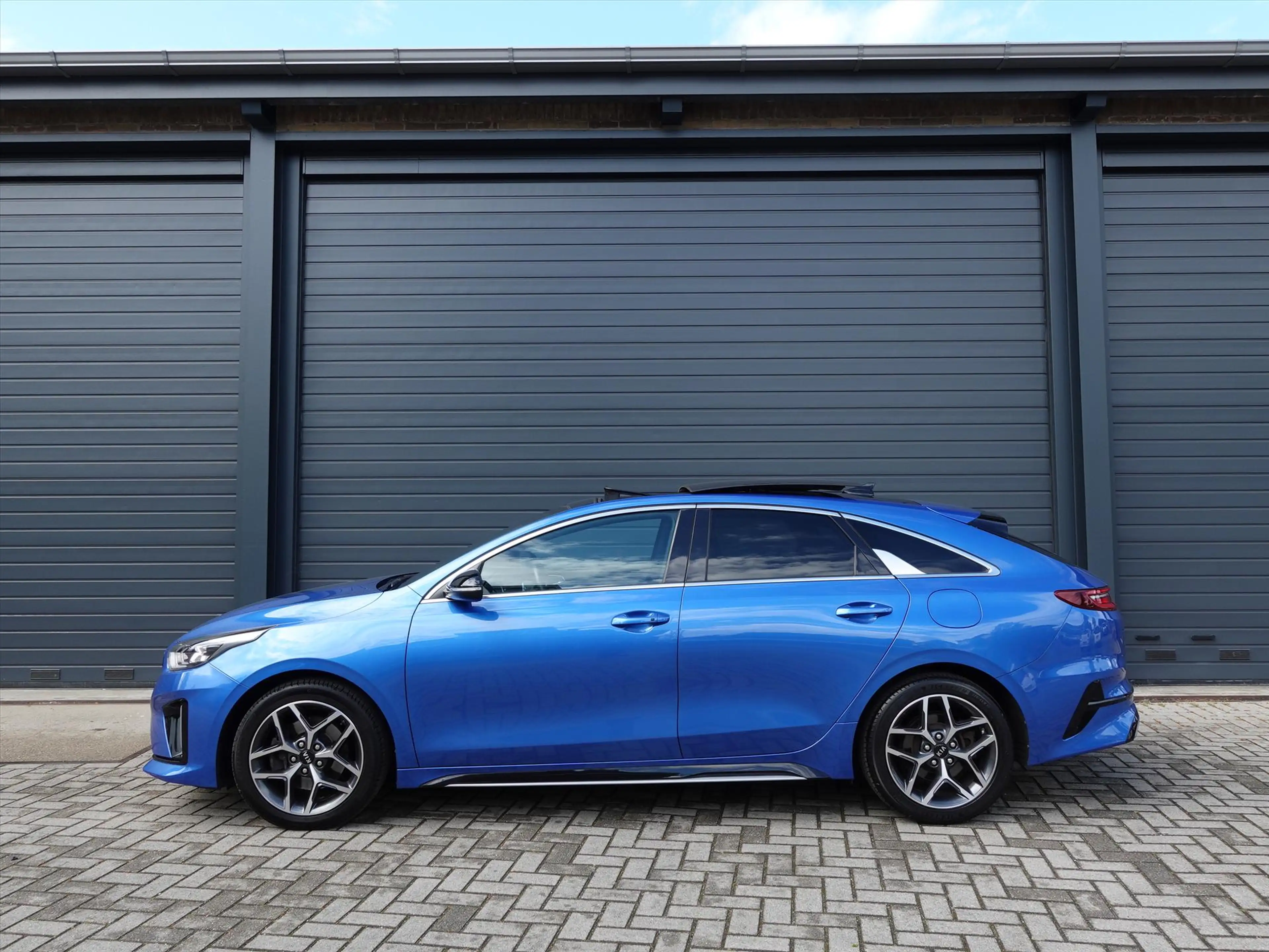 Kia ProCeed / pro_cee'd 1.4 T-GDi 140pk GT-Line RIJKLAAR/1E EIGENAAR/PANO/ — photo 6