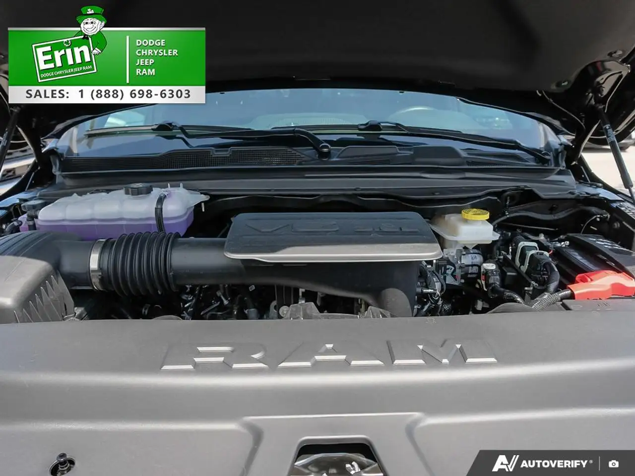 RAM 1500 снимка RAM 1500