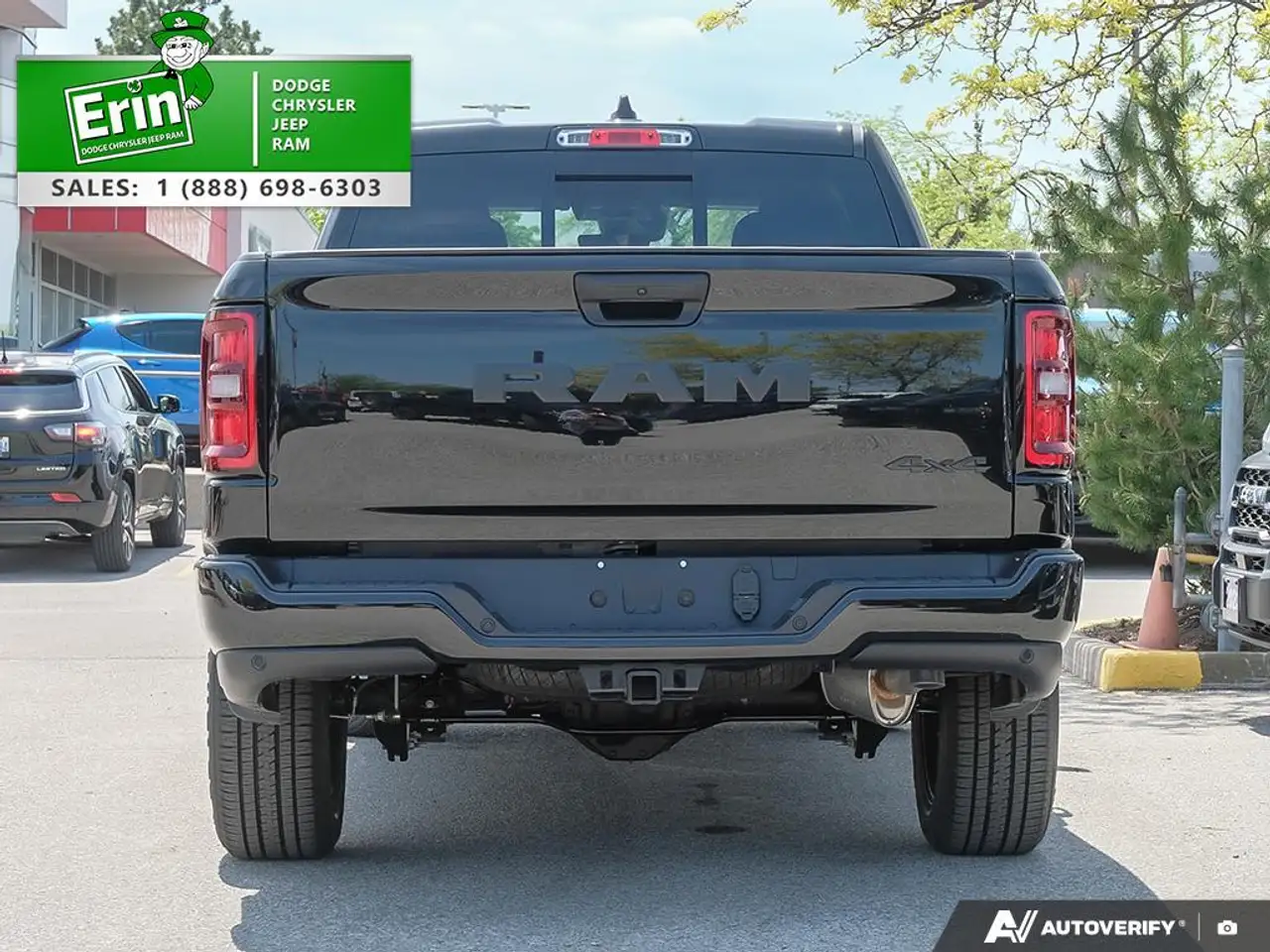 RAM 1500 снимка RAM 1500