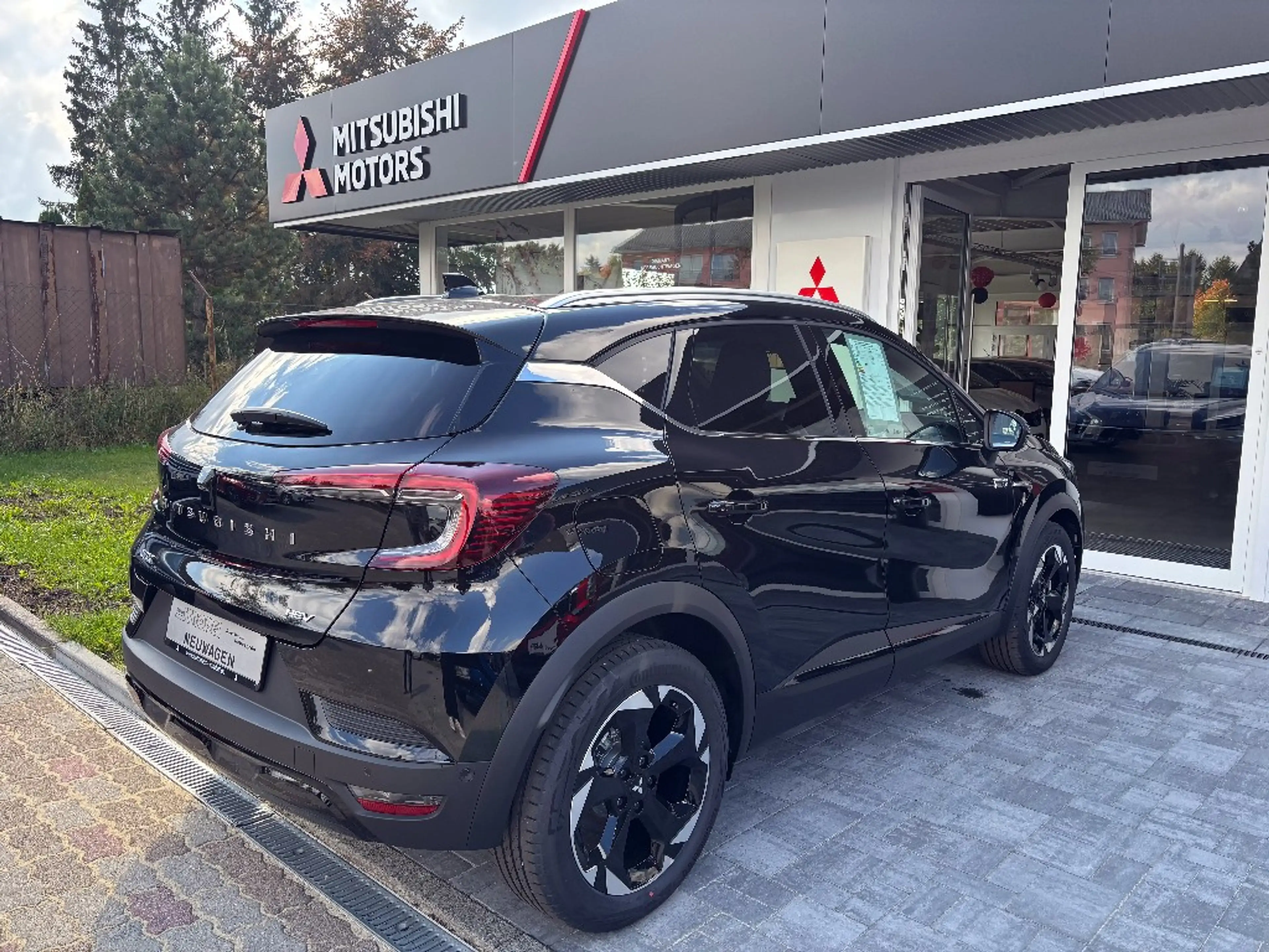 Mitsubishi ASX 1.8 Hybrid Black*AUTOMATIK*RÜCKFAHRKAMERA* — photo 13
