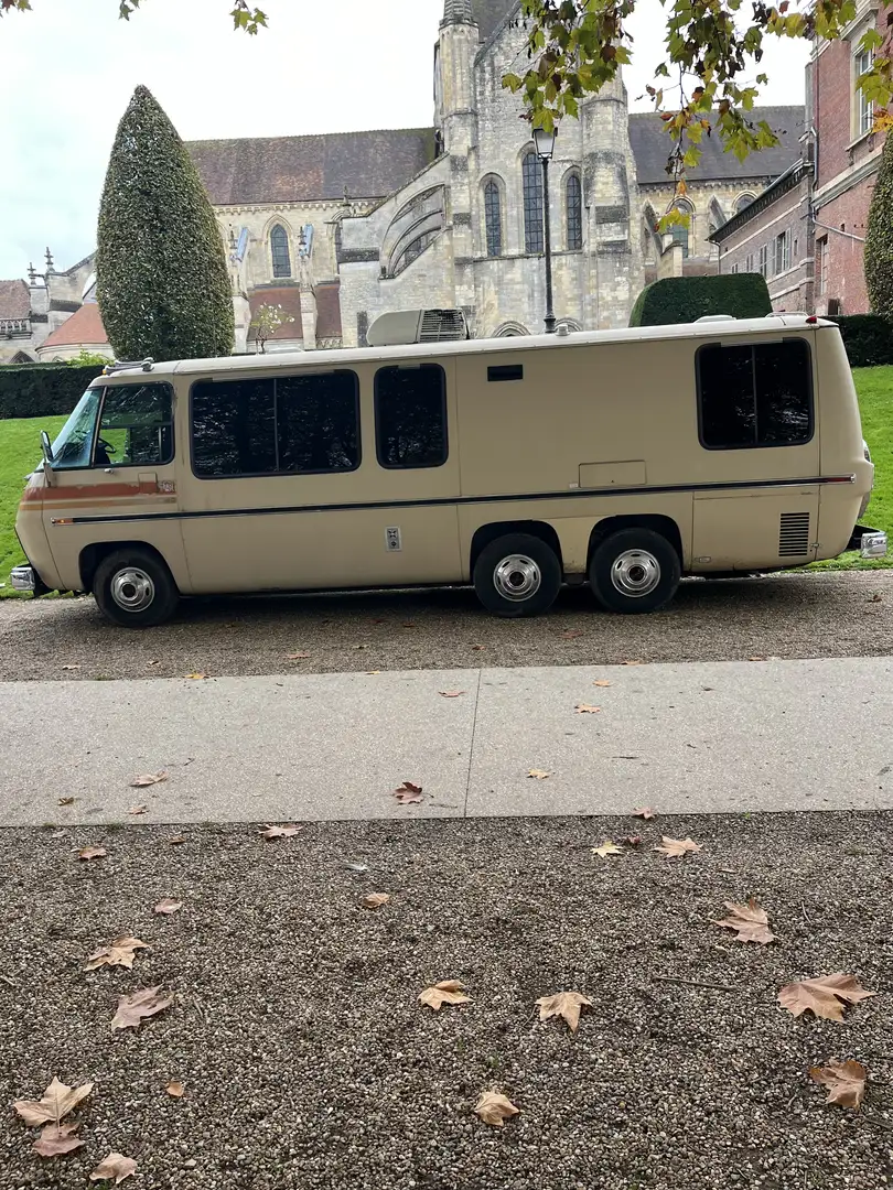 GMC Sonstige - 1