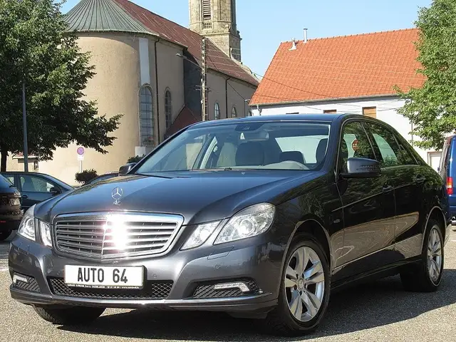Mercedes-Benz E 250 CDI 204CV Elégance 1ère Main