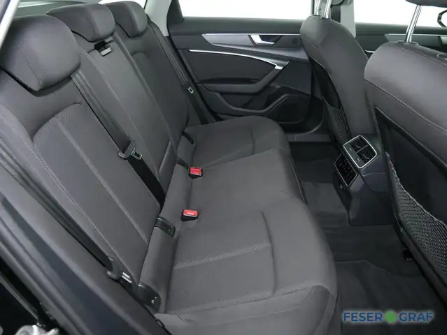 Audi A6 view 8