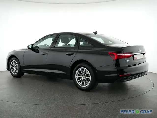 Audi A6 view 14