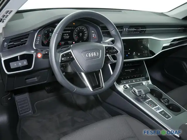 Audi A6 view 9