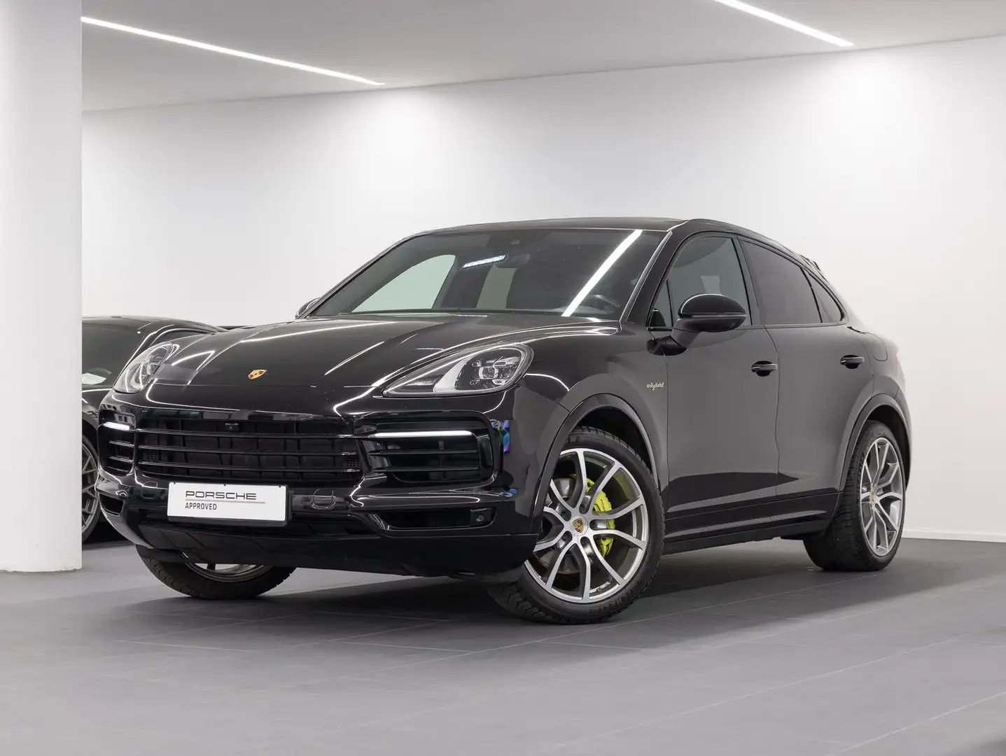 Porsche Cayenne E-Hybrid Coupé Schwarz - 1