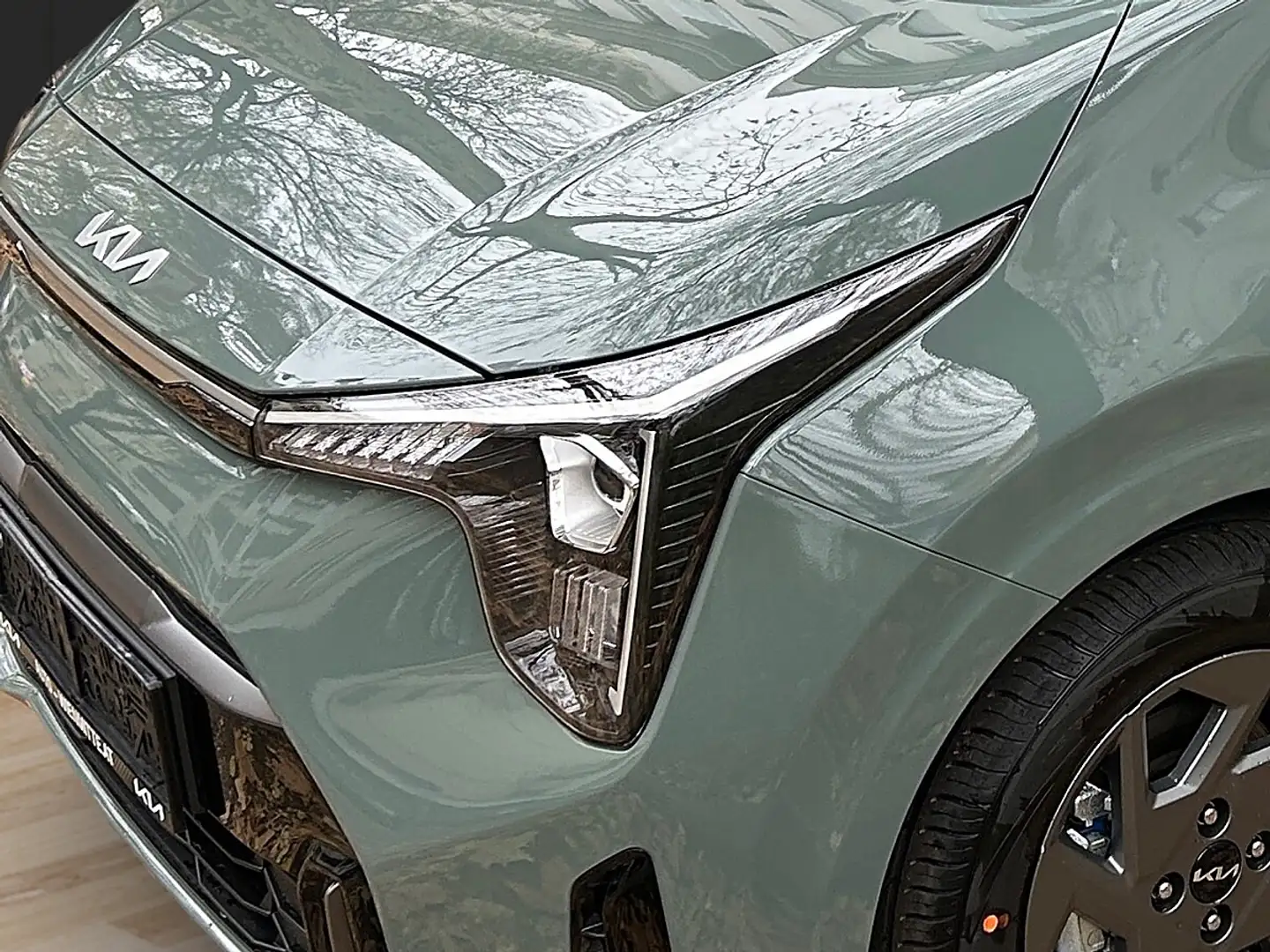 Kia Picanto 1,0 GDI Silber 5 Stz. Aut.| AUTO WIEN NORD Grün - 2