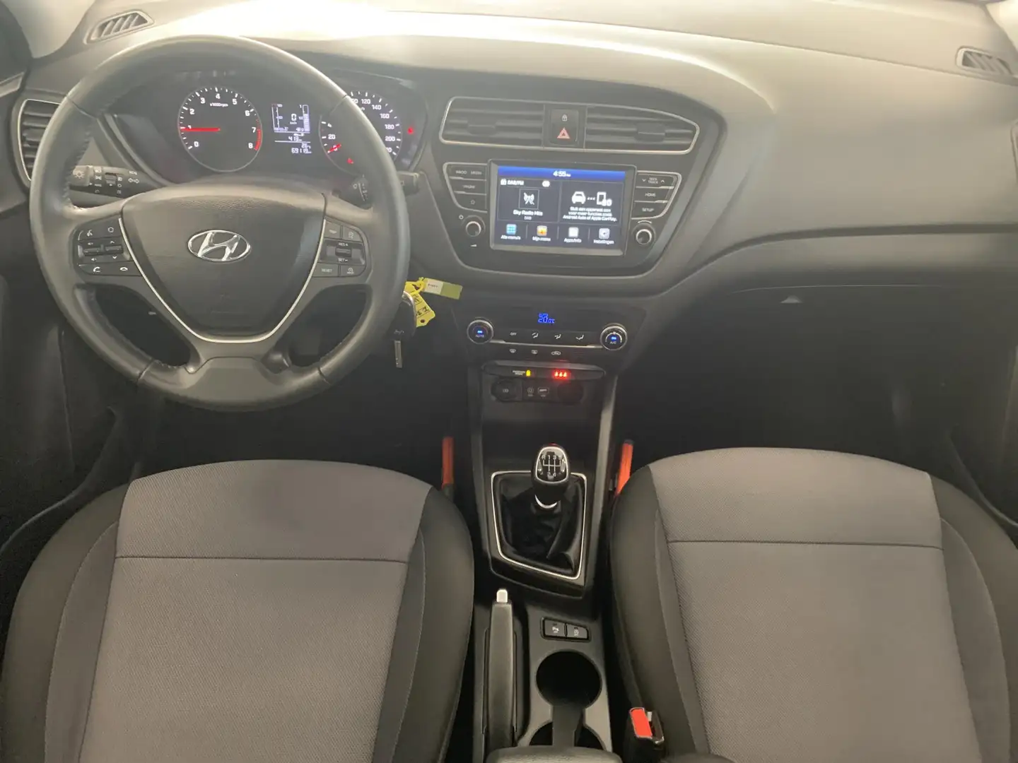 Hyundai i20 1.0 T-GDI Comfort / Apple carplay & Android auto / Blanc - 2
