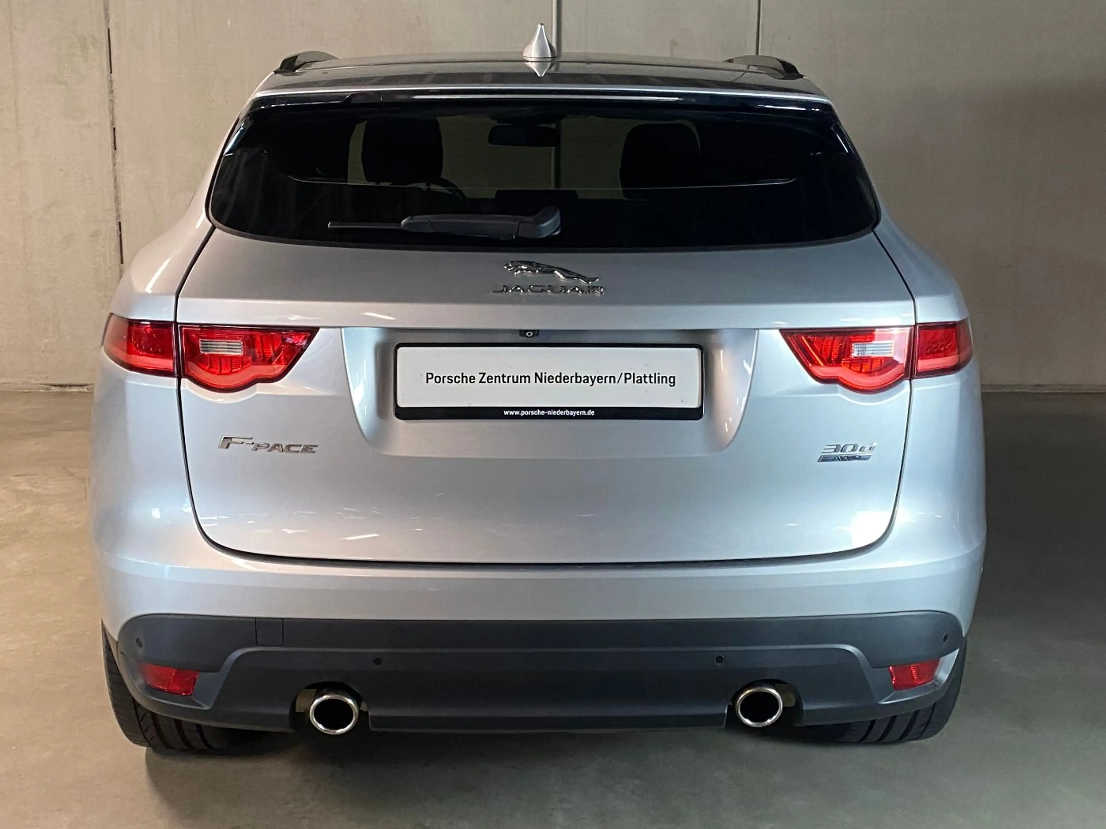 Jaguar F-Pace Portfolio AWD | Adaptive Dynamic Paket | — photo 6