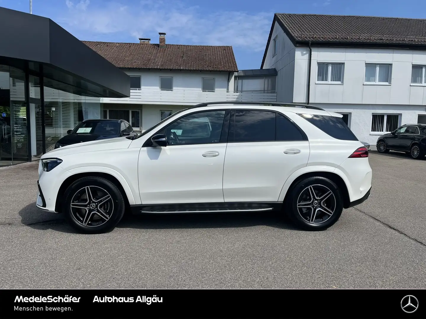 Mercedes-Benz GLE 450 GLE 450 d 4M AMG Premium 360° Airmatic AHK NP125 Weiß - 2