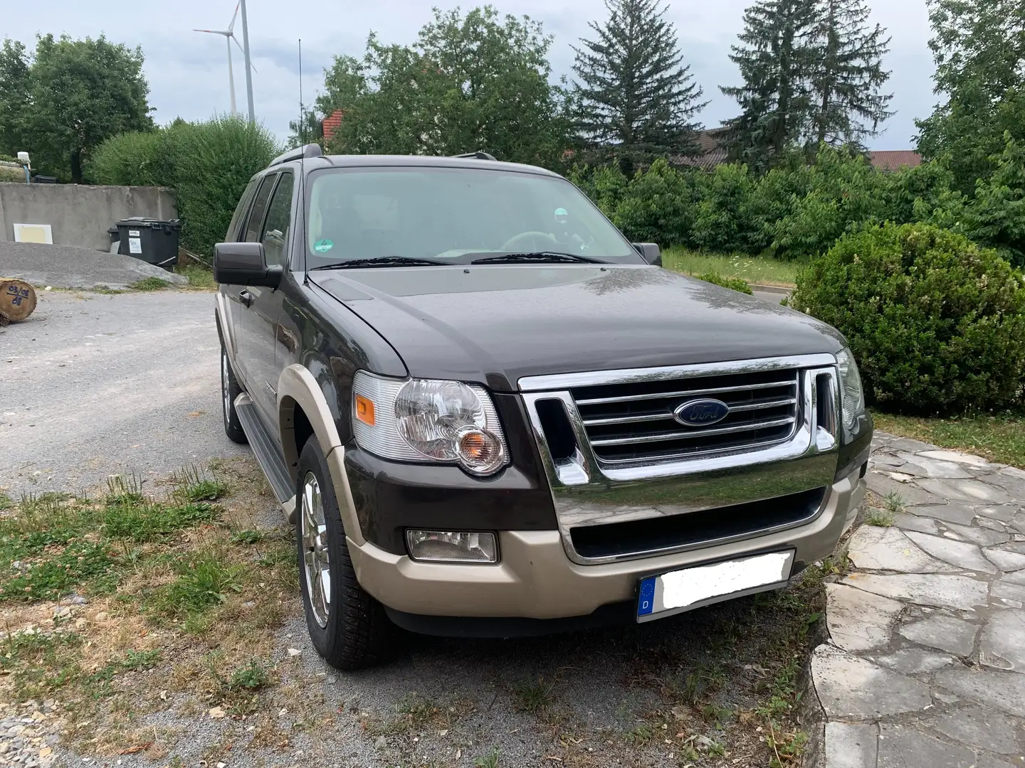 Ford Explorer V8 4,6l Eddie Bauer Braun - 1
