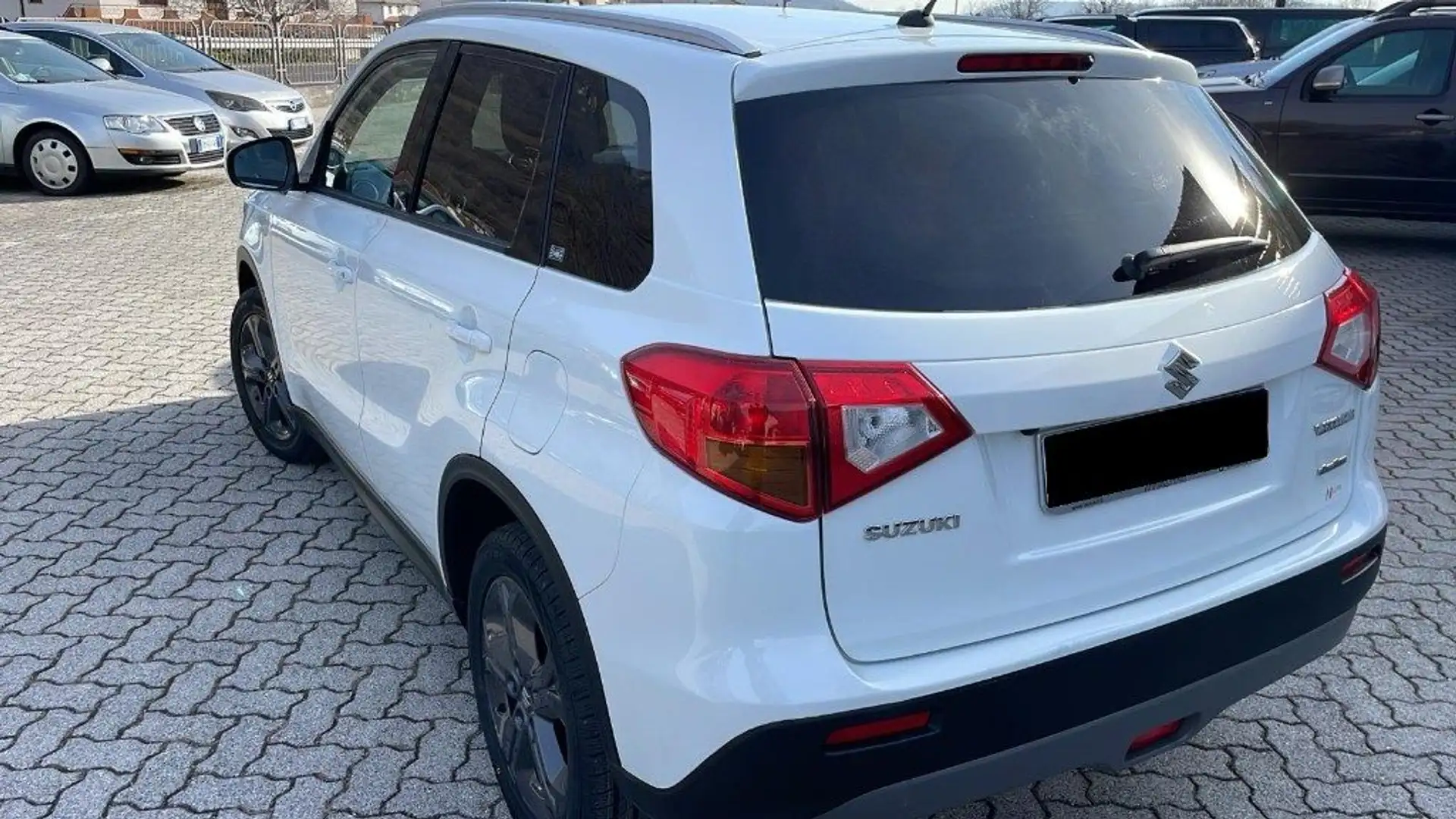 Suzuki Vitara 1.6 VVT 4WD AllGrip V-Top Blanc - 2