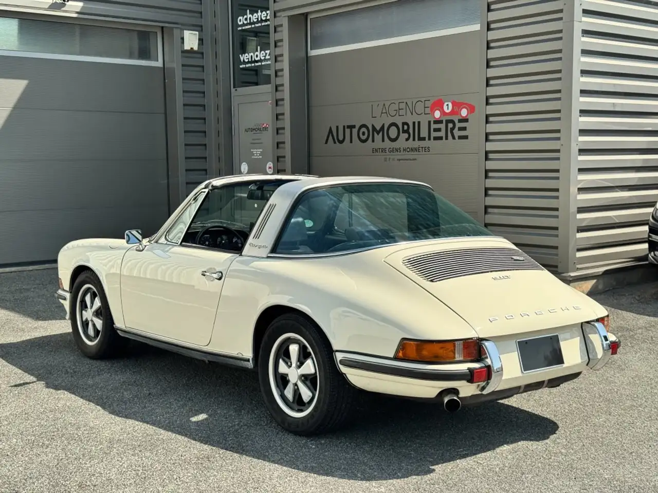 Porsche 911 T 2.4 TARGA RESTAURÉE, foto 6