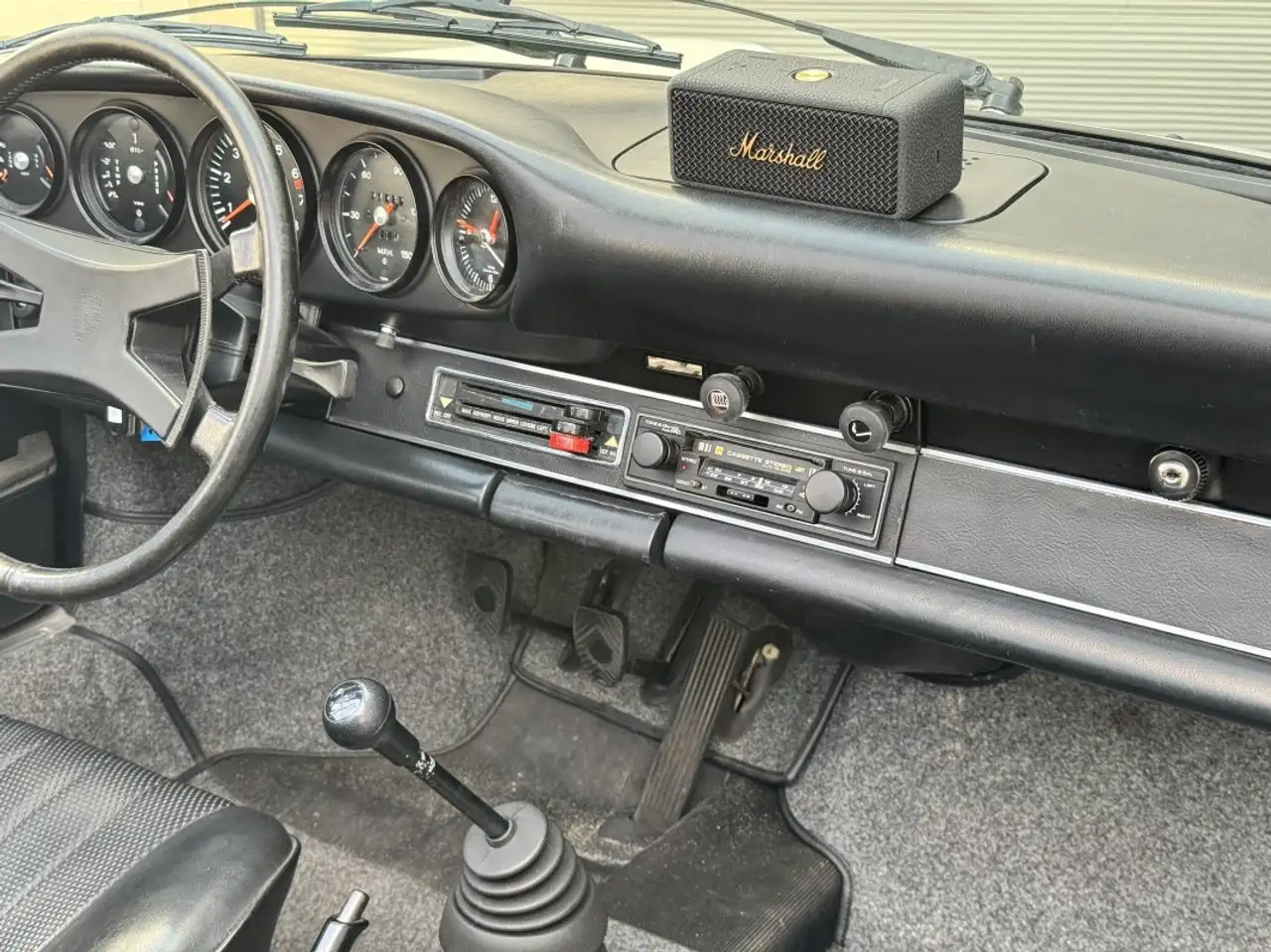 Porsche 911 T 2.4 TARGA RESTAURÉE, foto 12