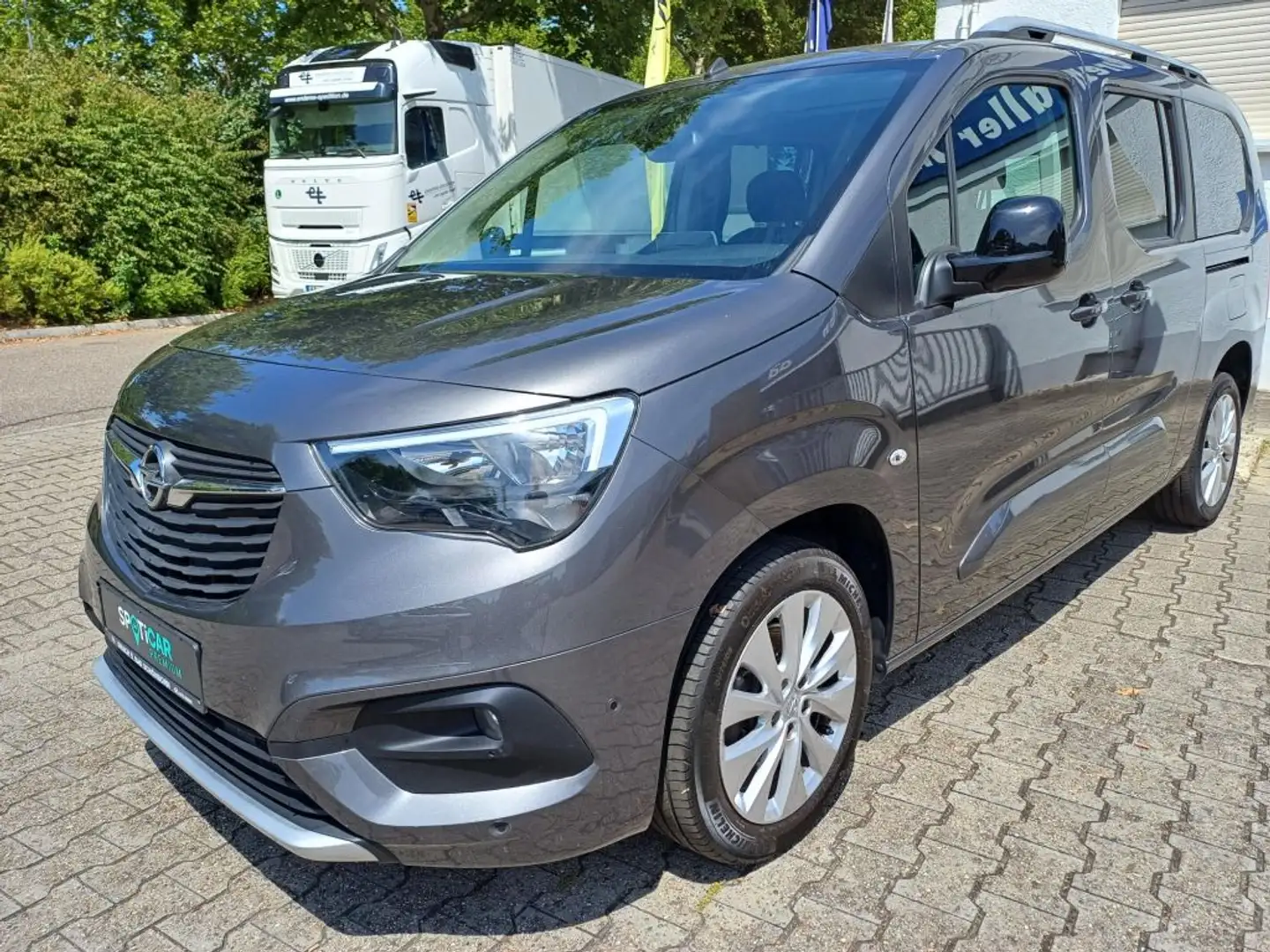 Opel Combo Life 1.2 Turbo Start/Stop Automatik Ultimate - 1